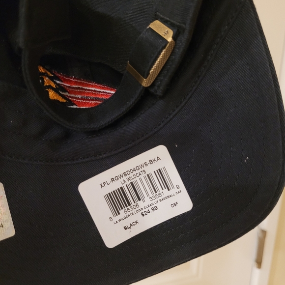 LA Wildcats Logo Cleanup Baseball Cap XFL - Picture 2 of 2
